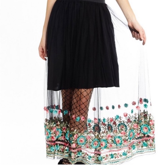 ARATTA Black Mesh Embroidered Midi Skirt - Picture 2 of 7